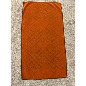 JCPenney Bath Towel Rust Tan Geometric Zig Zag Design Vintage Prop